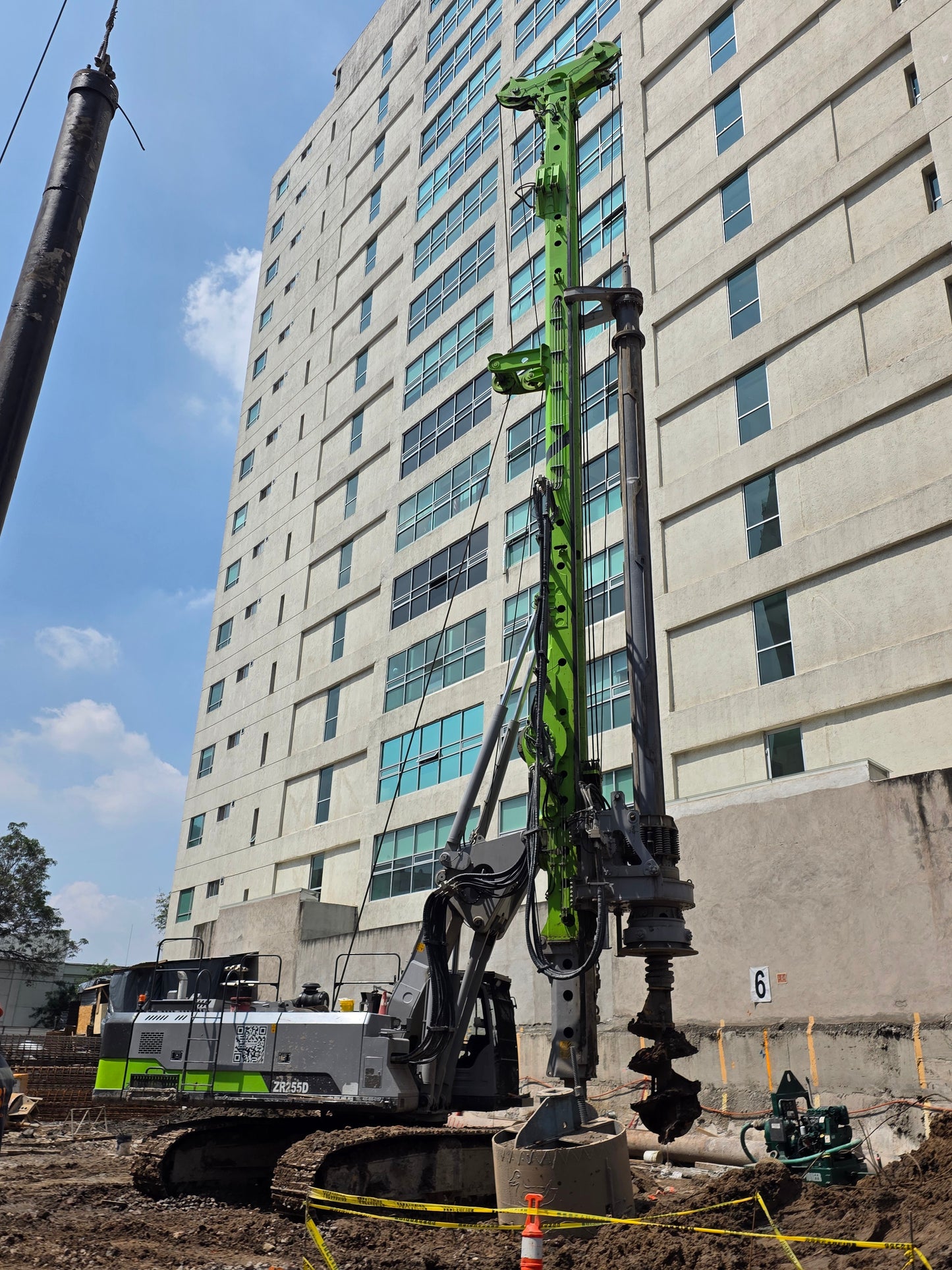 Perforadora para Pilotes Zoomlion Modelo ZR255D (Usada)