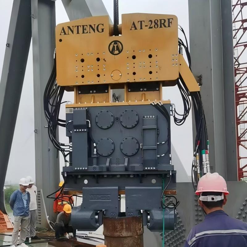 VIBROHINCADOR AT-28RF