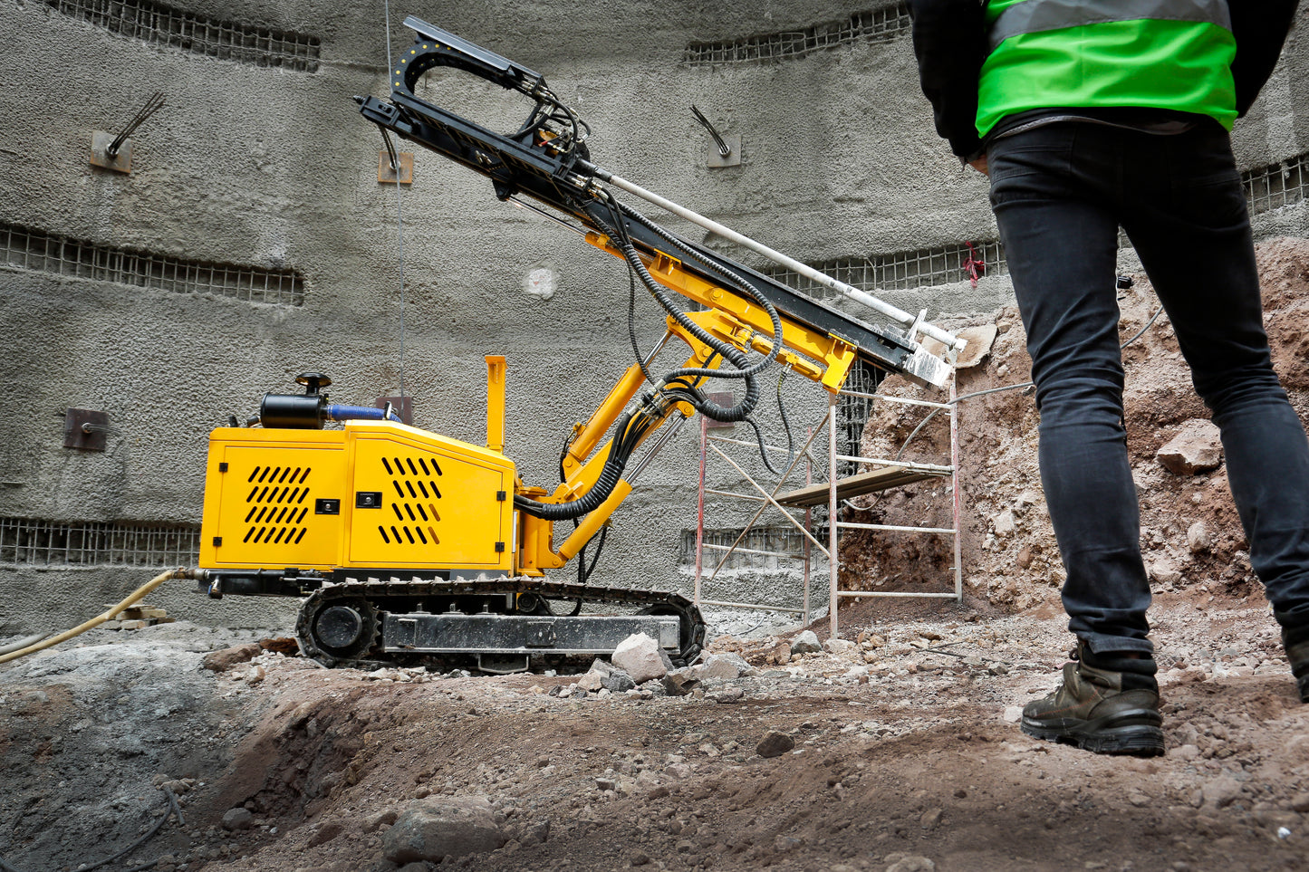 Perforadora Hidráulica para Voladura o Anclajes de muros descendentes